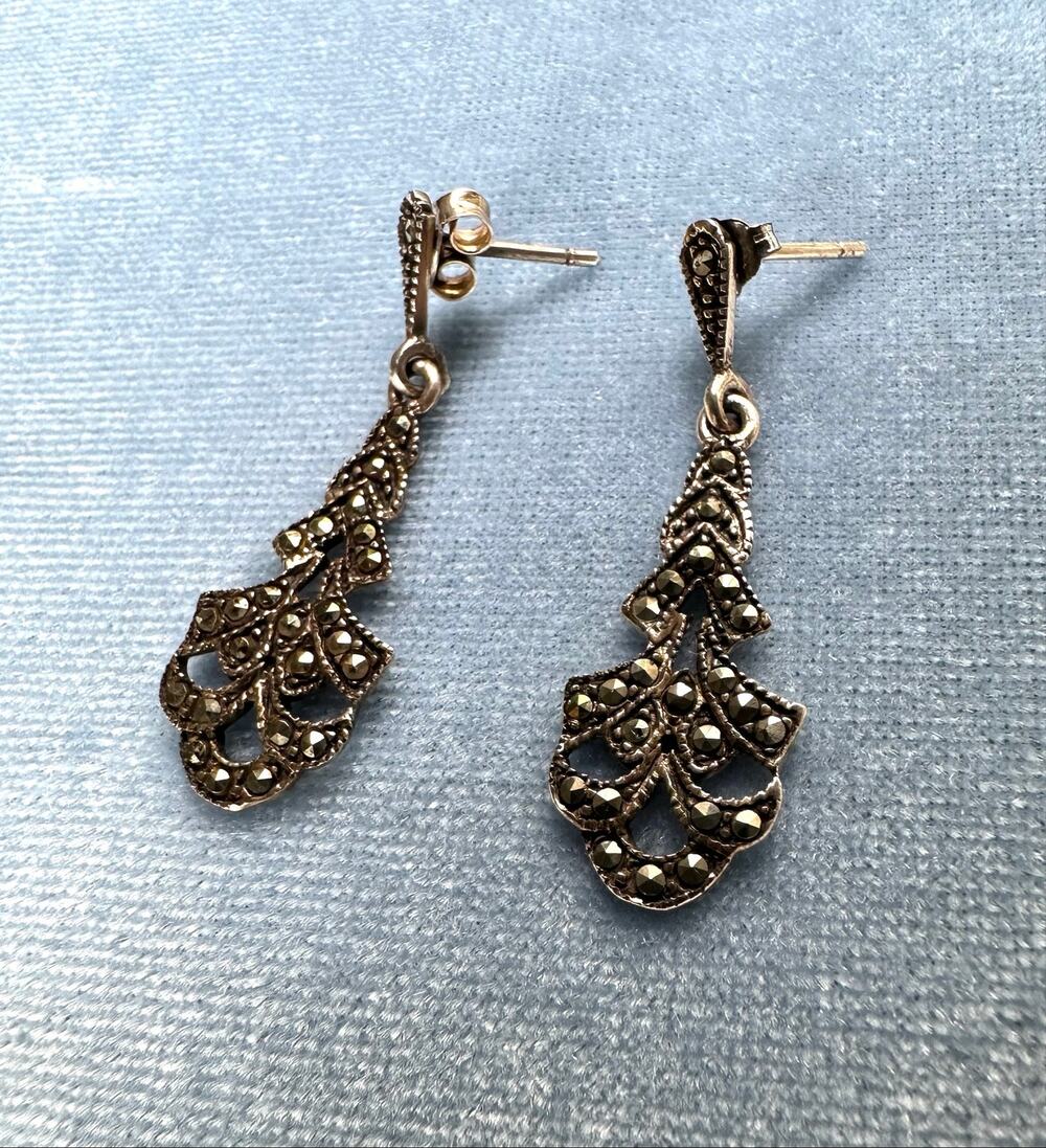 Vintage 925 Sterling Silver Marcasite Art Deco Drop Dangle Pierced Earrings